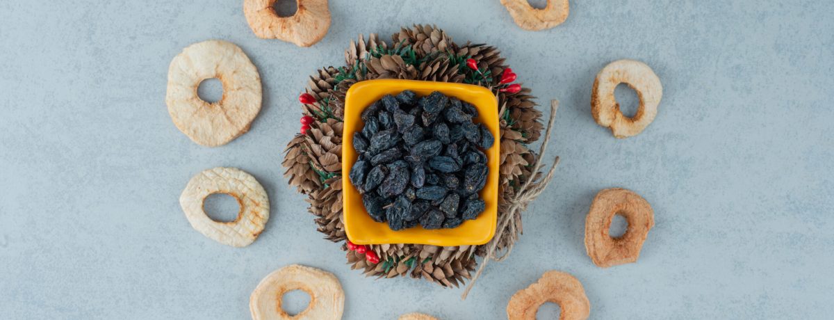 Freeze Dried Organic Fruits Chips and Whole Suppliers from India